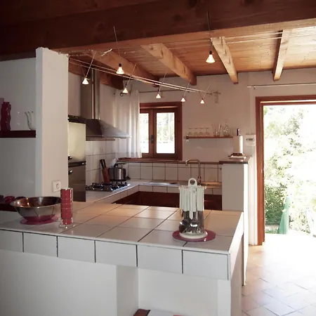 Апартаменты Les Magnans *